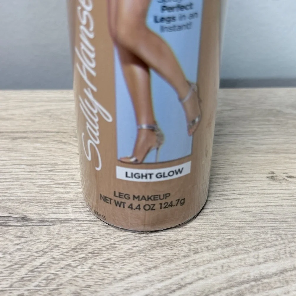 Sally Hansen Airbrush Legs Light Glow Leg Makeup 4.4 oz Water Resistant Spray